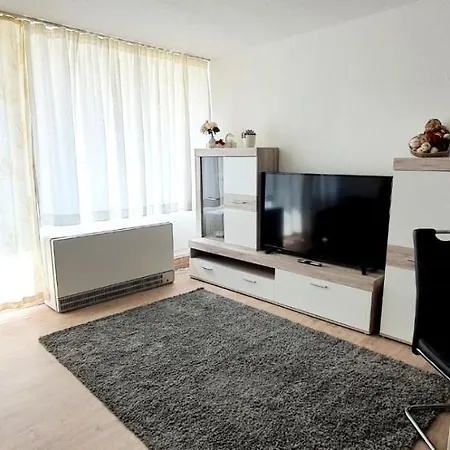 Yanis Deluxe *